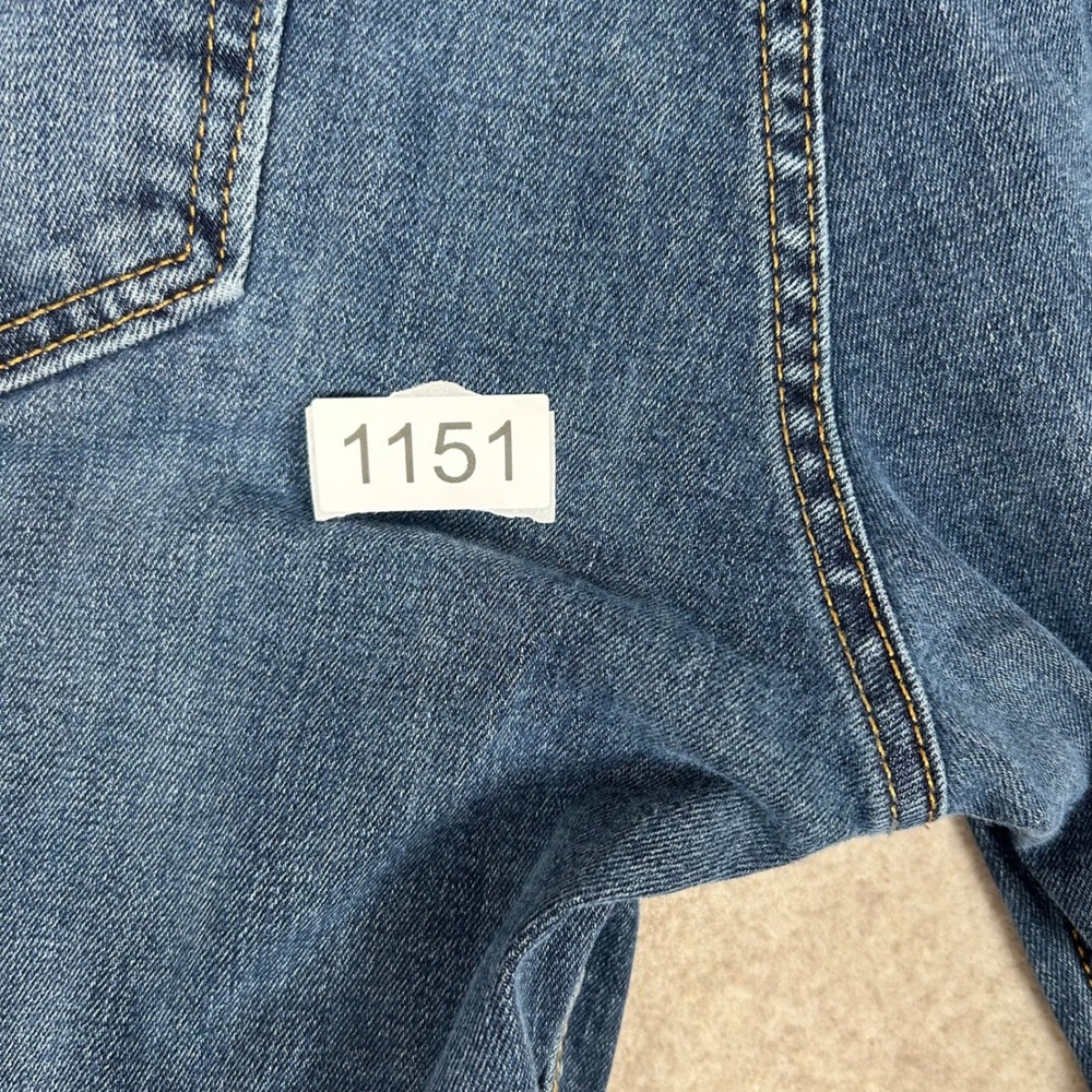 Levi's 514 Straight Fit Jeans Mens 36x32 Blue Medium Wash Denim - Picture 8 of 10
